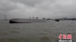 长江江苏段一艘黄沙船翻沉 3名落水人员获救 - 江苏音符