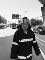 无锡六旬老人40多年来义务救火近1000场 - 消防总队