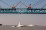 世界最大跨径重载公铁两用钢拱桥合龙 - 新浪江苏