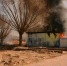 彩钢房起火危及厂区安全 榆林消防紧急救援 - 消防总队