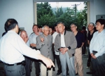 任新民院士参观南理工火箭工程实验室摄于2005年9月 - 新浪江苏