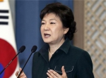 韩方:朴槿惠和崔顺实从三星受贿430亿 - 江苏音符