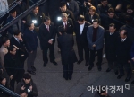 朴槿惠被罢免后离开青瓦台 安全抵达私邸 - 江苏音符