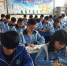 图为民乐一中学生上阅读课。　殷春永 摄 - 南京市教育局