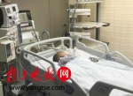 揪心！扬州3岁男童被父亲倒车碾压 目前仍未脱险 - 新浪江苏