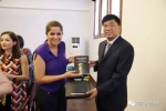 陈刚局长在南京体育学院会见厄瓜多尔体育部部长索托马约尔女士一行 - 体育局