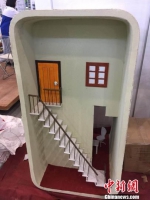 3D打印的楼房模型。　朱晓颖 摄 - 江苏新闻网
