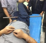 工人被6米钢管穿透身体 20多天后康复出院 - 新浪江苏