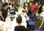 “拥抱新时代，放飞新梦想”儿童公益绘画义卖活动在河西金鹰世界举行 - 红十字会