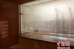 1969年拍摄的一组南京长江大桥幻灯片。被访者供图 - 江苏新闻网
