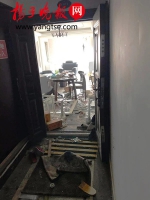 搬新家请朋友吃饭 厨房突然发生爆炸 7人受伤进医院 - 新浪江苏