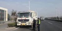 江苏将从11月4日起禁止超限超载车辆驶入高速公路。江苏省交通运输厅供图 - 江苏新闻网