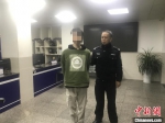 四川泸州一男子自导自演“绑架案”被行政拘留。　钟欣　摄 - 新浪江苏