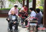 江苏将着力推进养老护理员、养老机构负责人和专兼职老年社会工作者培训工作。　江苏省民政厅供图 - 江苏新闻网