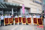 无锡警方集中返还320余万元涉案财物 - 江苏新闻网