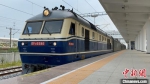 联调联试期间，首趟检测列车从丹徒站出发。　南京枢纽指挥部供图 - 江苏新闻网