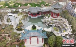 太原馆，以太原古八景之一《巽水烟波》为设计蓝本，传承了山西园林精髓。　孟德龙 摄 - 江苏新闻网