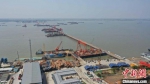 航拍常泰长江大桥建设现场。　江苏省交通工程建设局供图　 - 江苏新闻网