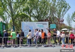 游客有序排队入园。　扬州世园会新闻中心供图 - 江苏新闻网