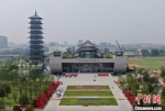 图为航拍扬州中国大运河博物馆。　泱波 摄 - 江苏新闻网