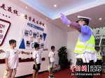 中小学生沉浸式接受安全教育。唐娟 摄 - 江苏新闻网