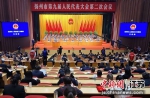 1月5日，扬州市长王进健表示，今年扬州在全力以赴稳定经济增长的同时，擦亮共同富裕幸福底色，让发展更有温度、民生更有质感。 - 江苏新闻网