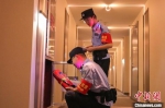 江苏警方巡查重点场所。　江苏警方 供图 - 江苏新闻网